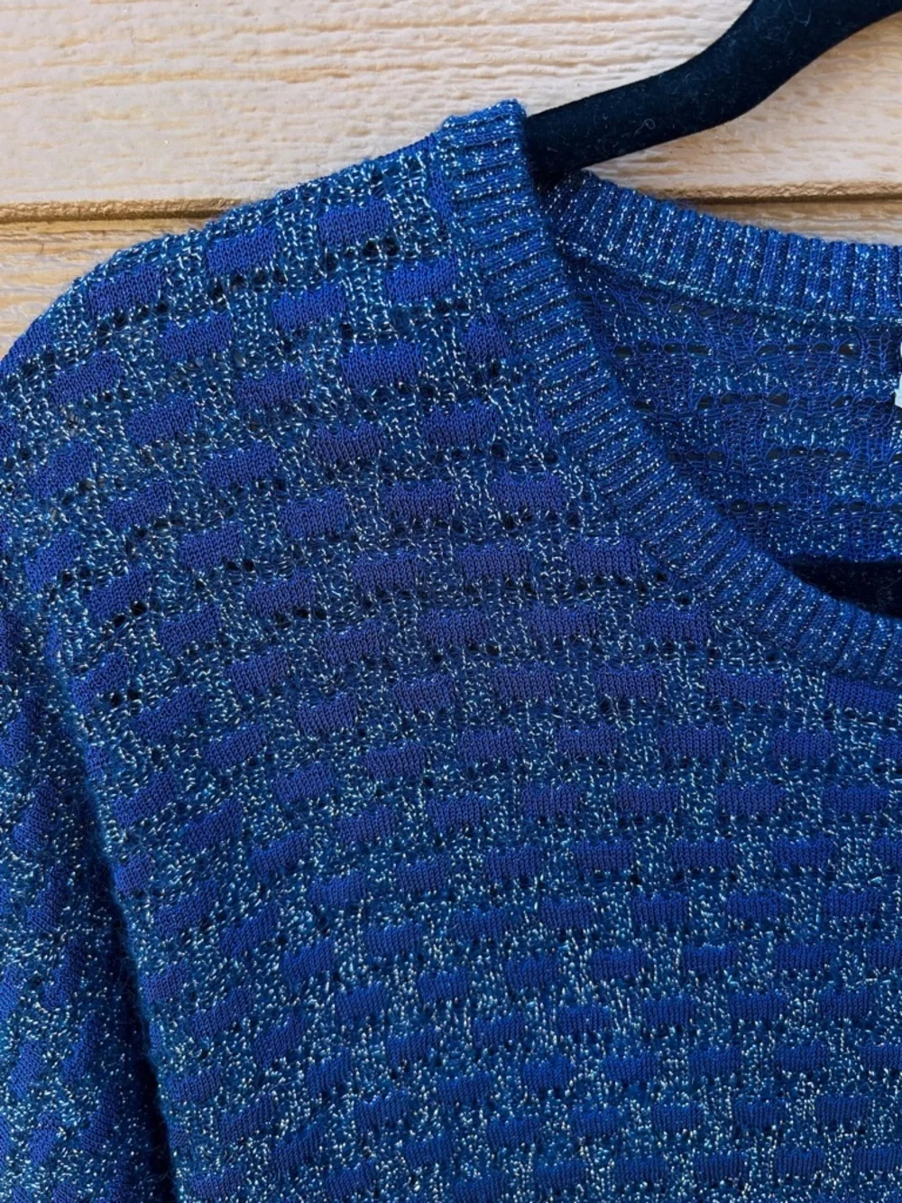 Babaton Aritzia Blue Crewneck Sweater w/ Subtle Metallic/Geo Pattern Sz XXS